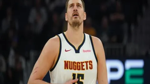 巴西世预赛南美区10轮战秘鲁2-0完胜，里贝罗破纪录内马尔送助攻